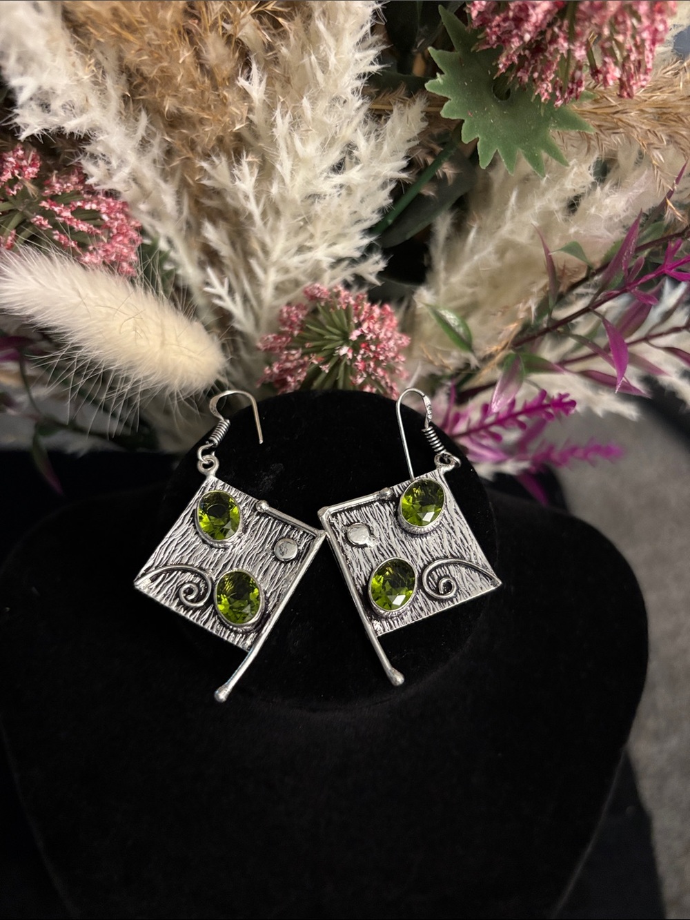 Sterling Silver Peridot Gemstone Dangle Earrings.